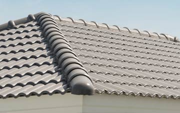 advantages of Bach Y Gwreiddyn clay roofing