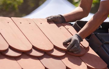Bach Y Gwreiddyn roof tile contractors