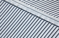 Bach Y Gwreiddyn metal roofing